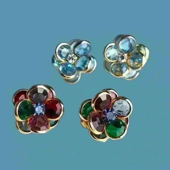 2/$85 Vintage Gold-toned colorful 3D crystal flowers clip on earrings bundle - Picture 4 of 11